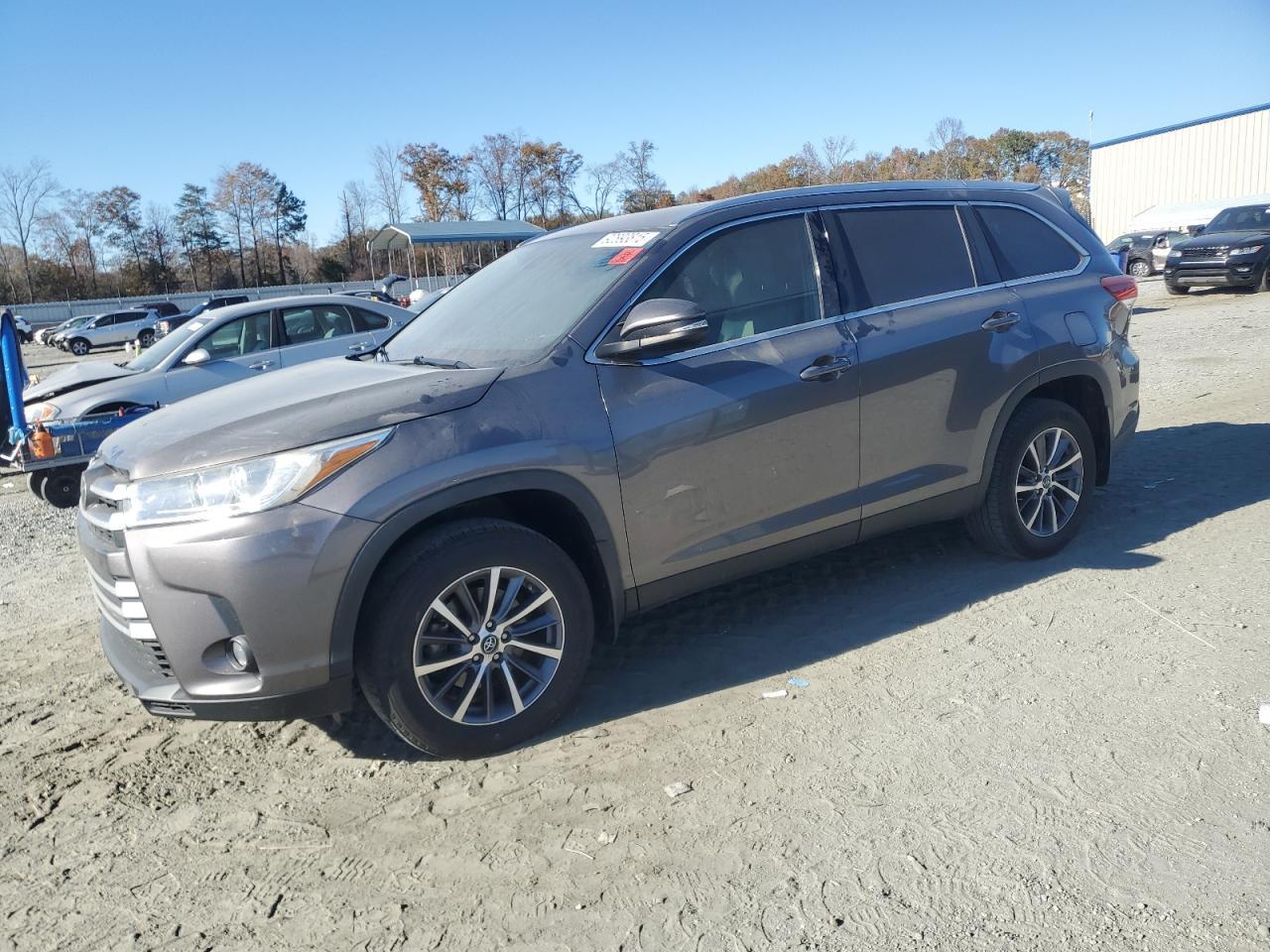 2019 TOYOTA HIGHLANDER