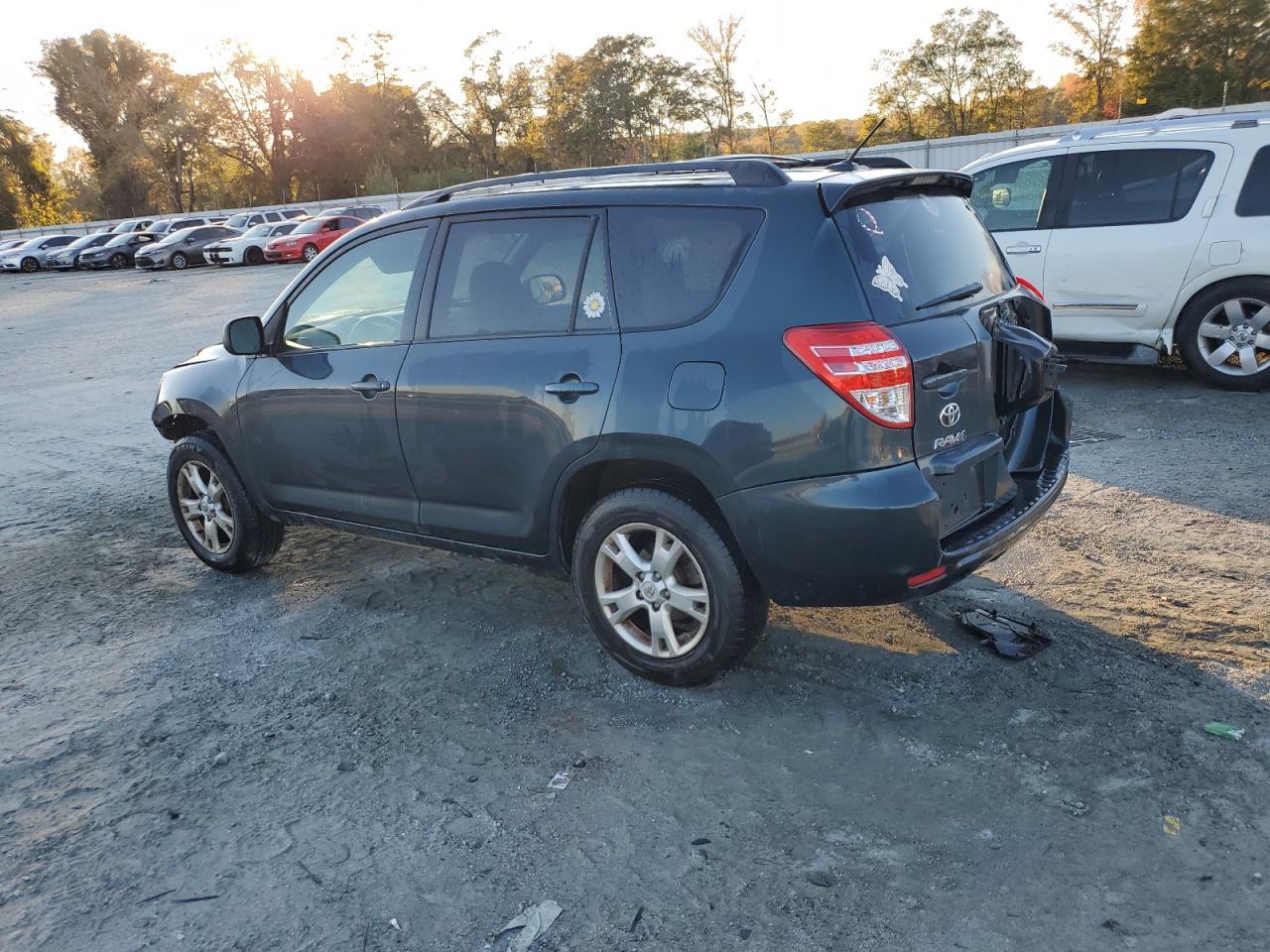 2011 TOYOTA RAV4
