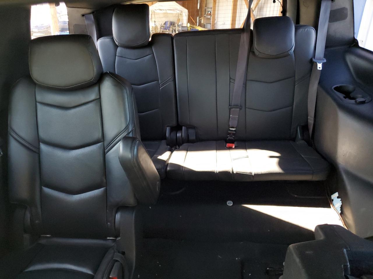 2016 CADILLAC ESCALADE