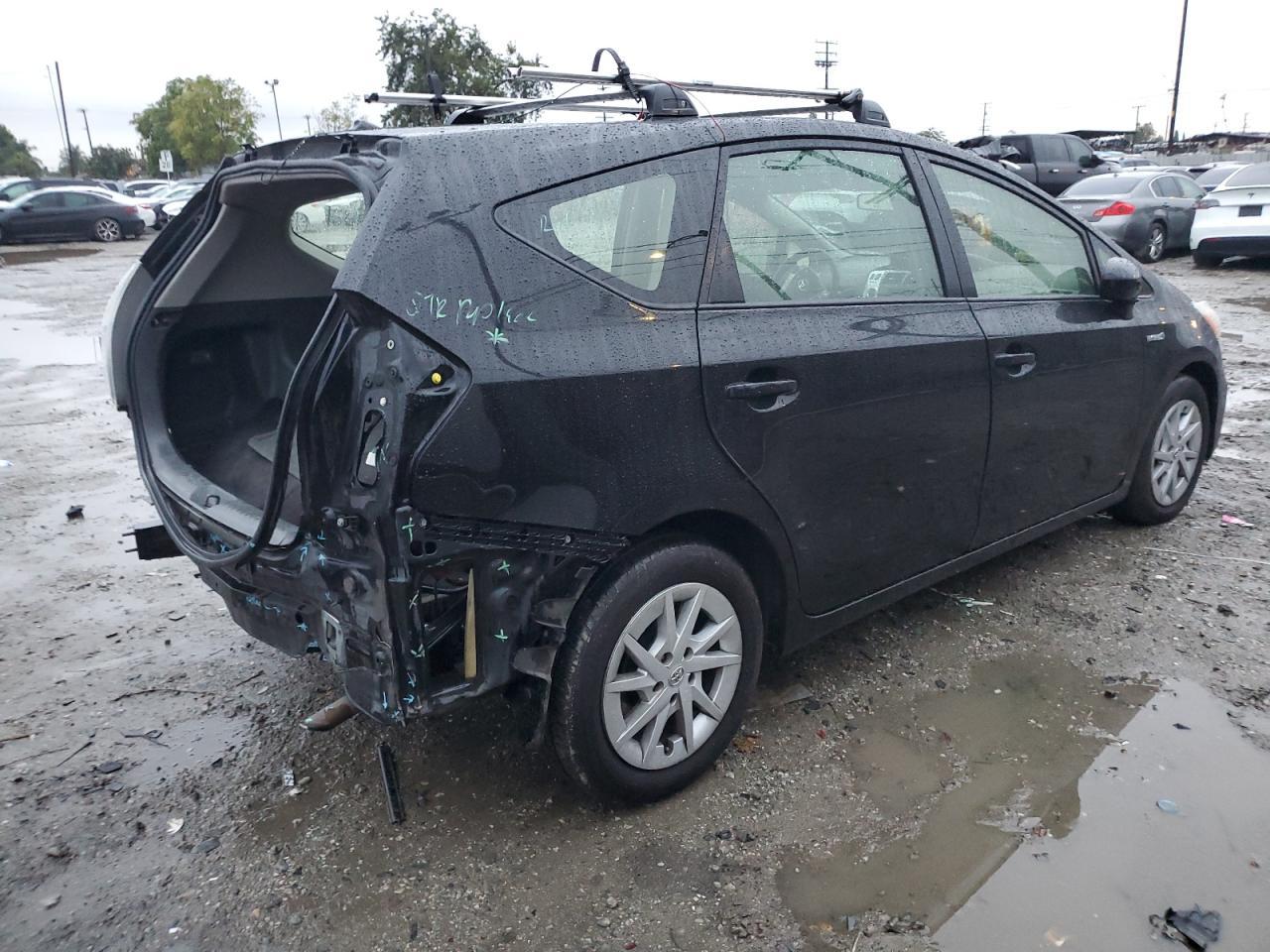 2012 TOYOTA PRIUS V