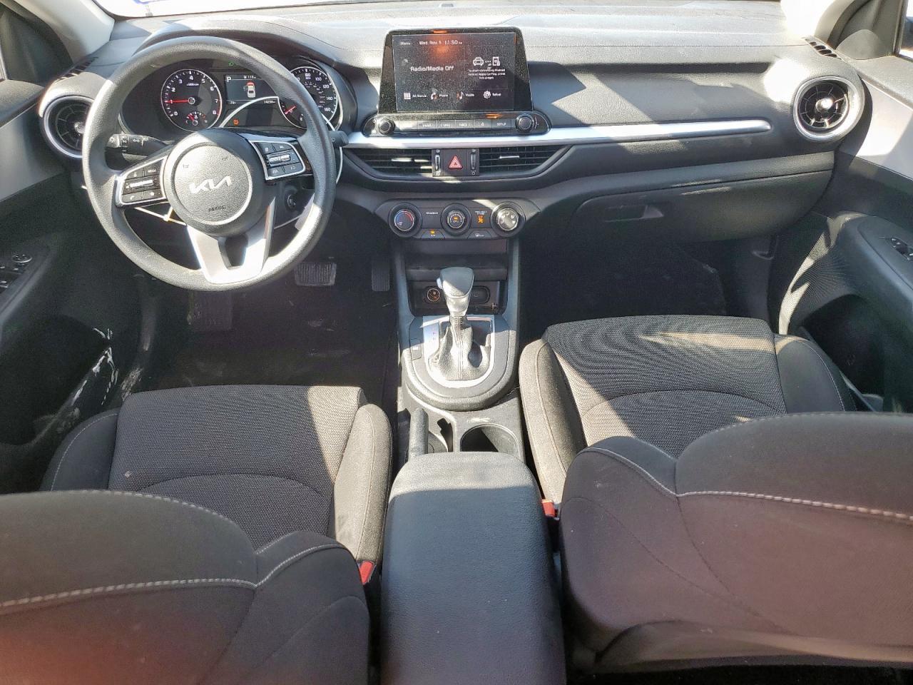 2024 KIA FORTE