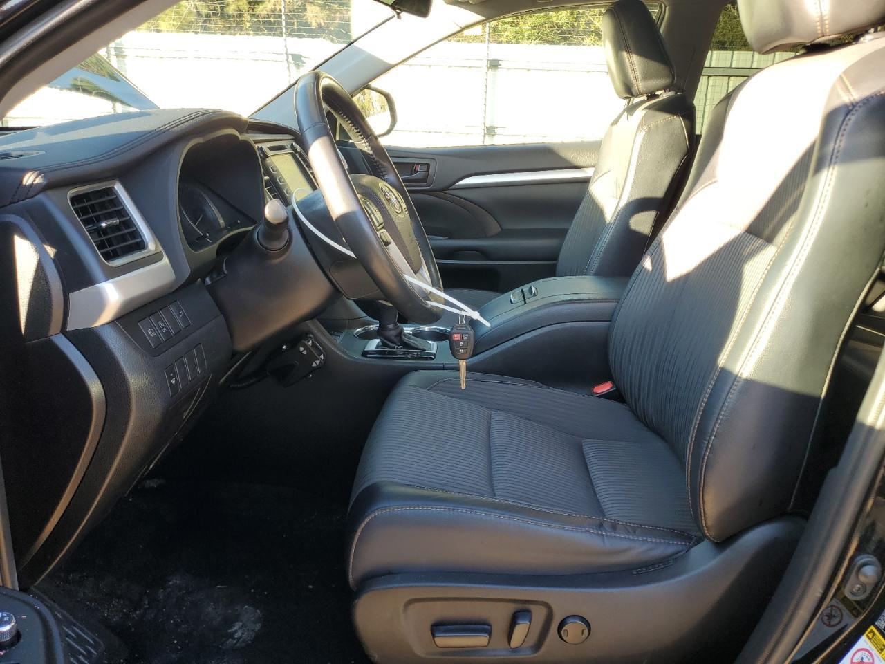 2019 TOYOTA HIGHLANDER