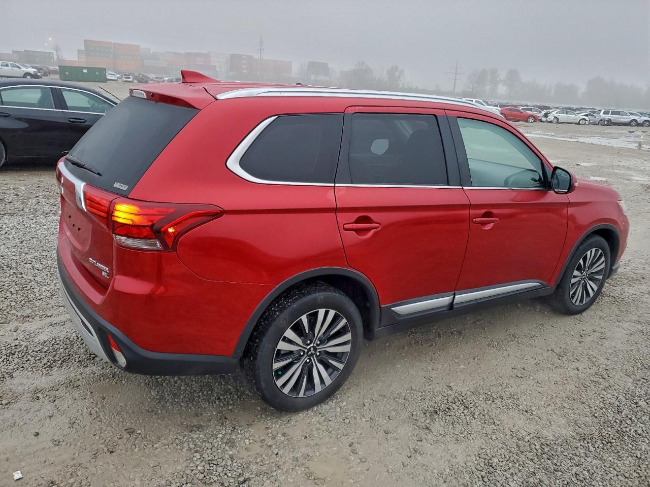 2019 MITSUBISHI outlander