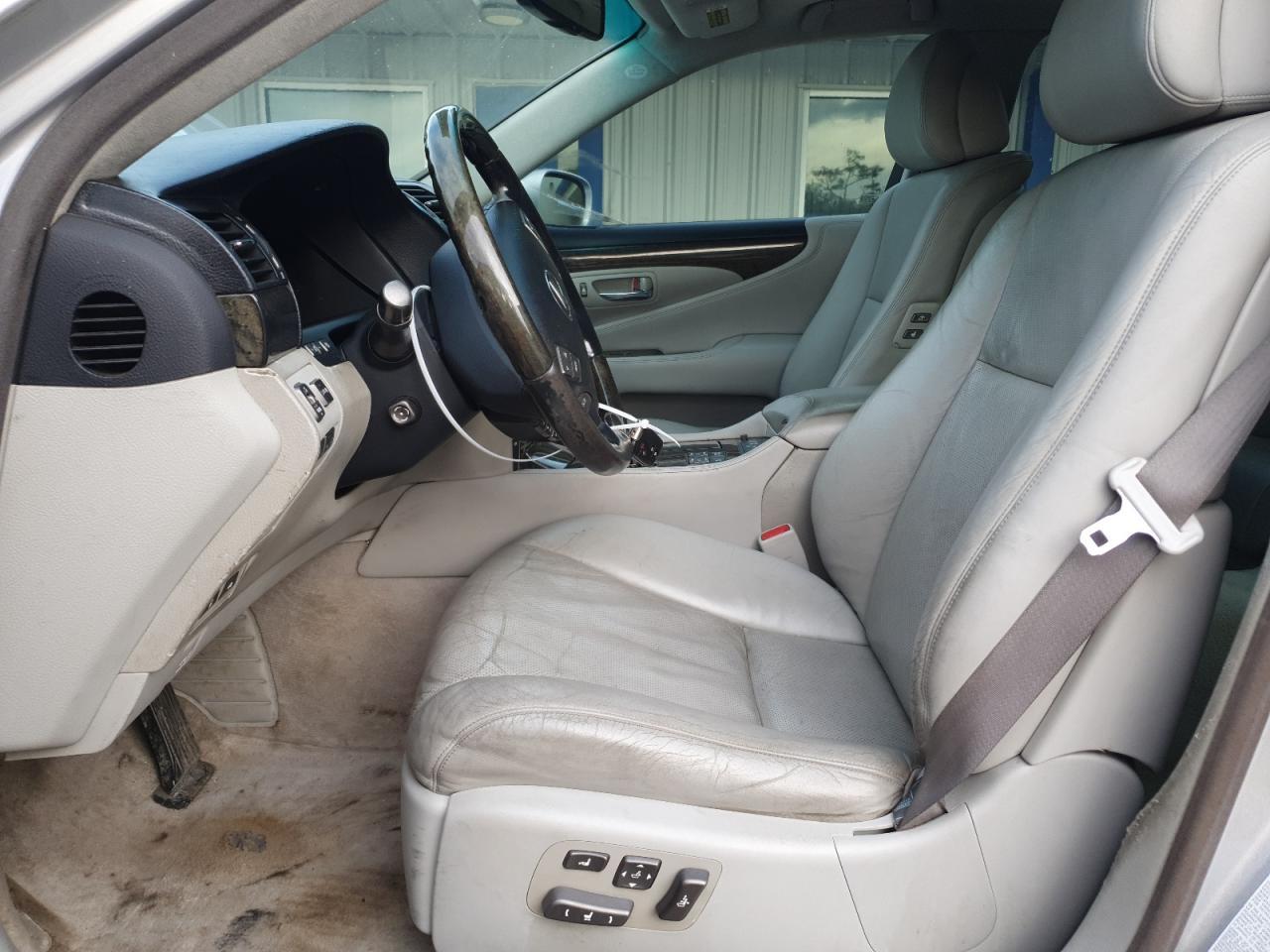2007 LEXUS LS 460