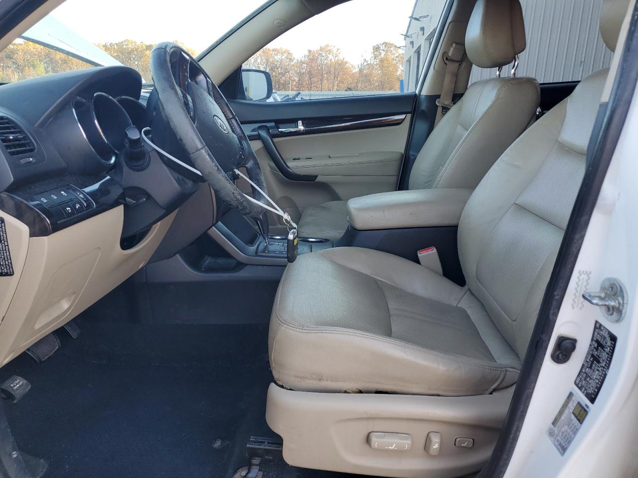 2011 KIA SORENTO
