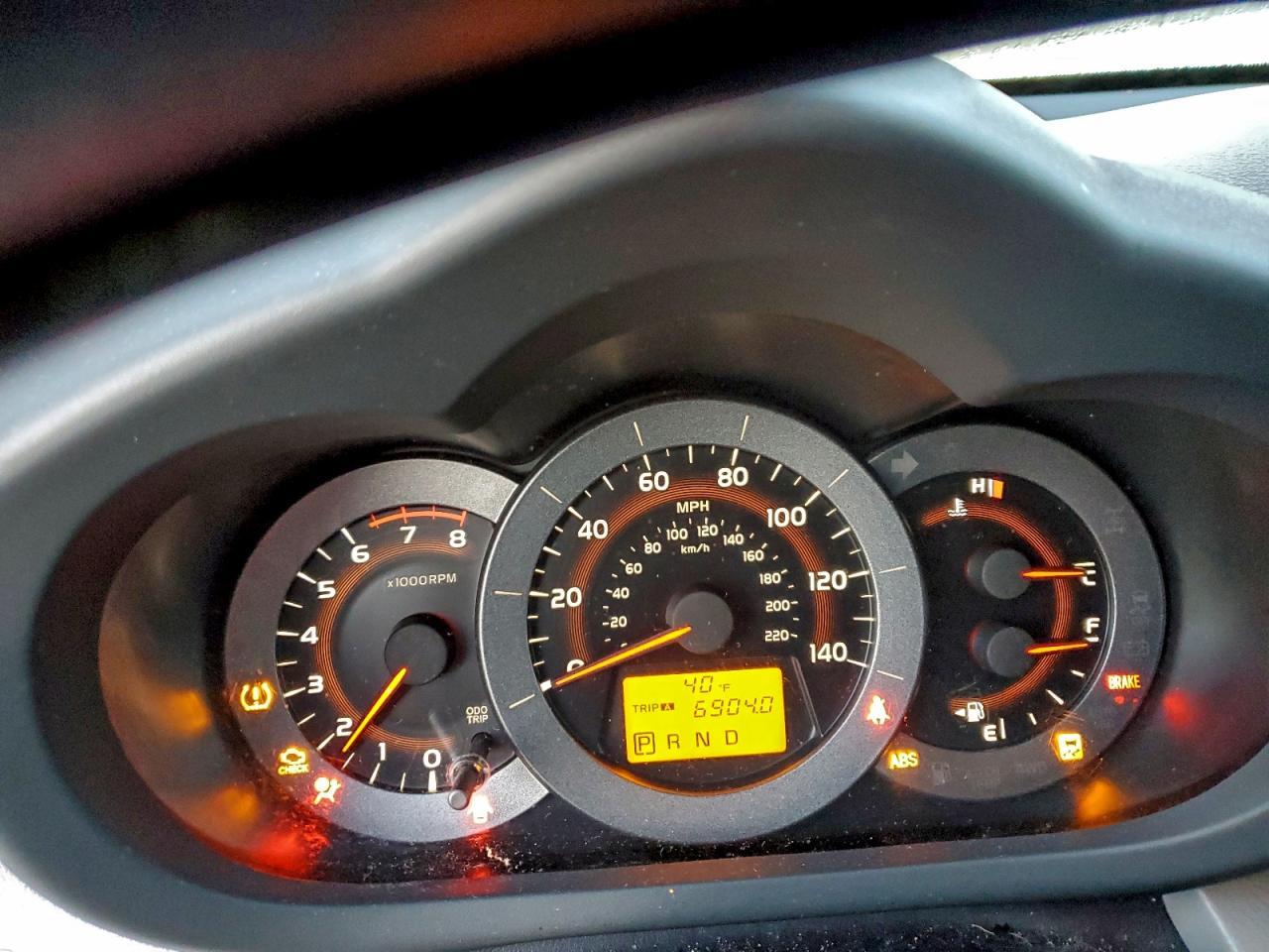 2010 TOYOTA RAV4