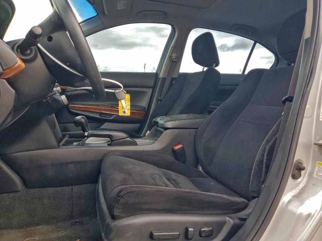2012 HONDA ACCORD