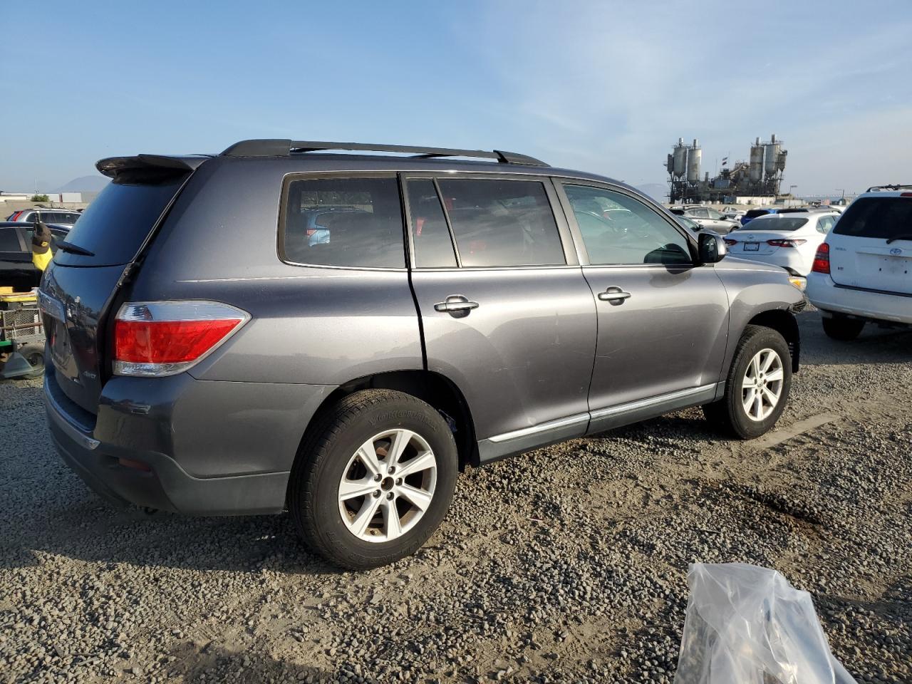 2013 TOYOTA HIGHLANDER