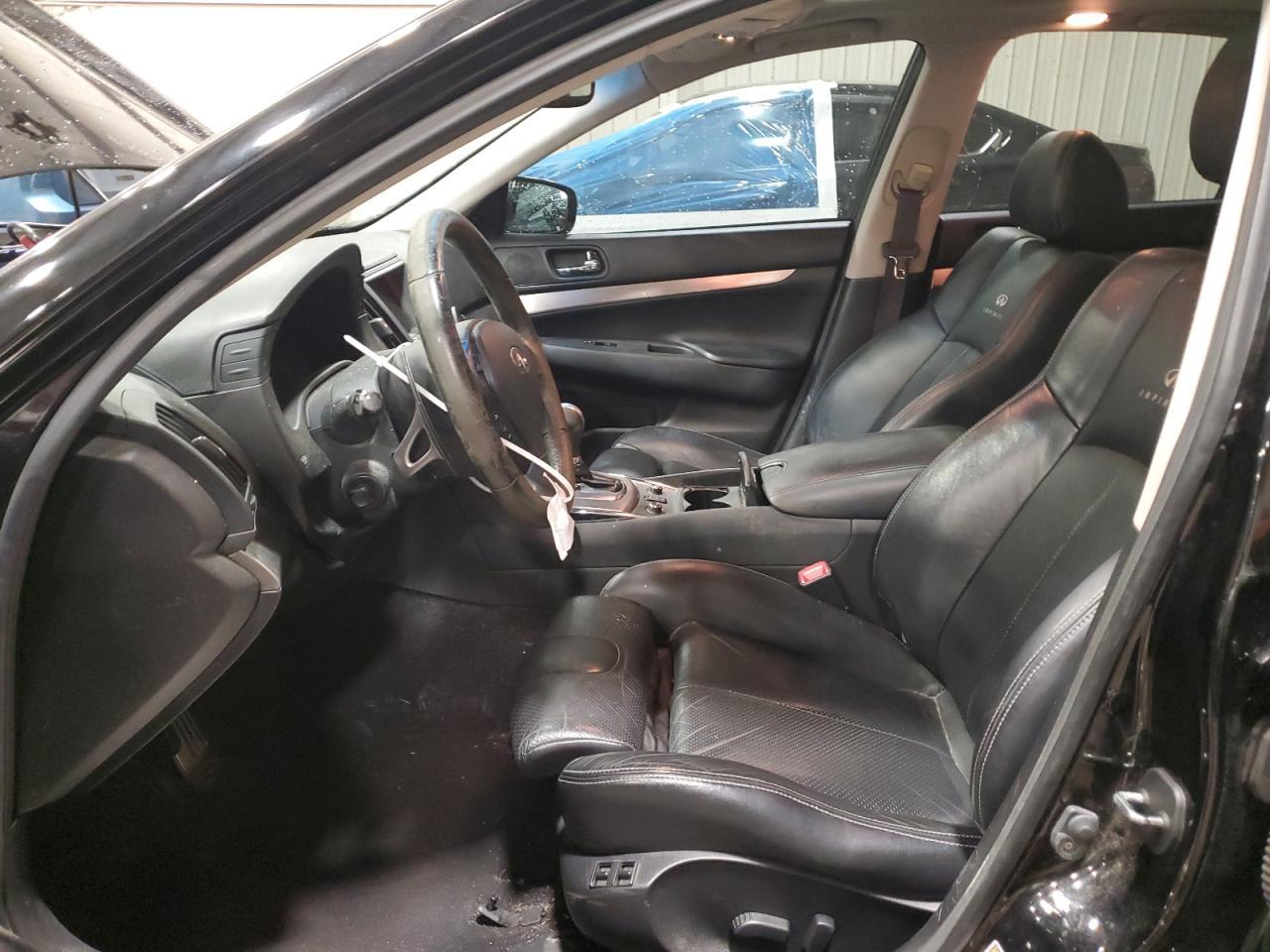 2012 INFINITI G37