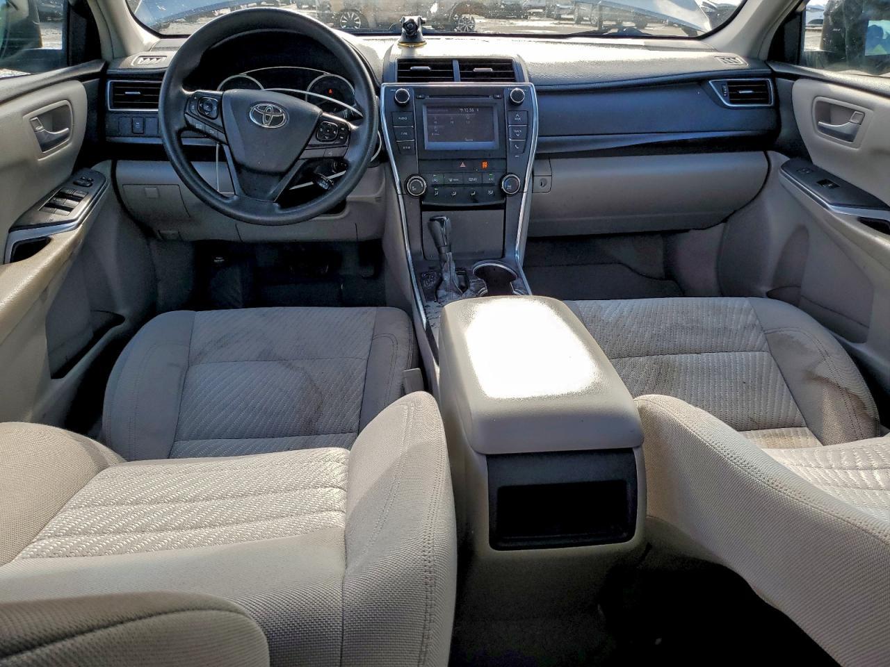 2017 TOYOTA CAMRY
