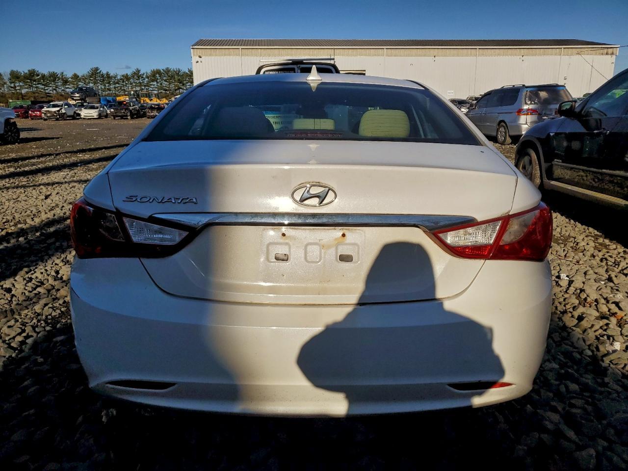 2011 HYUNDAI SONATA