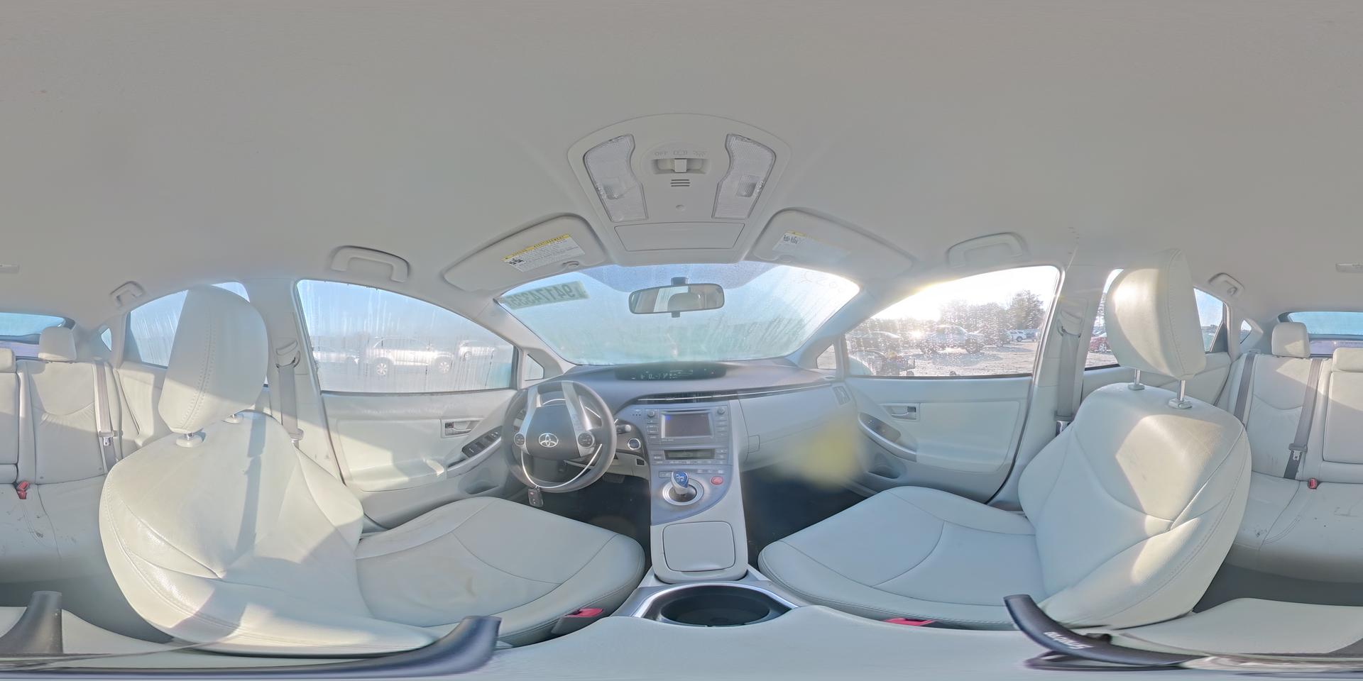 2013 TOYOTA PRIUS