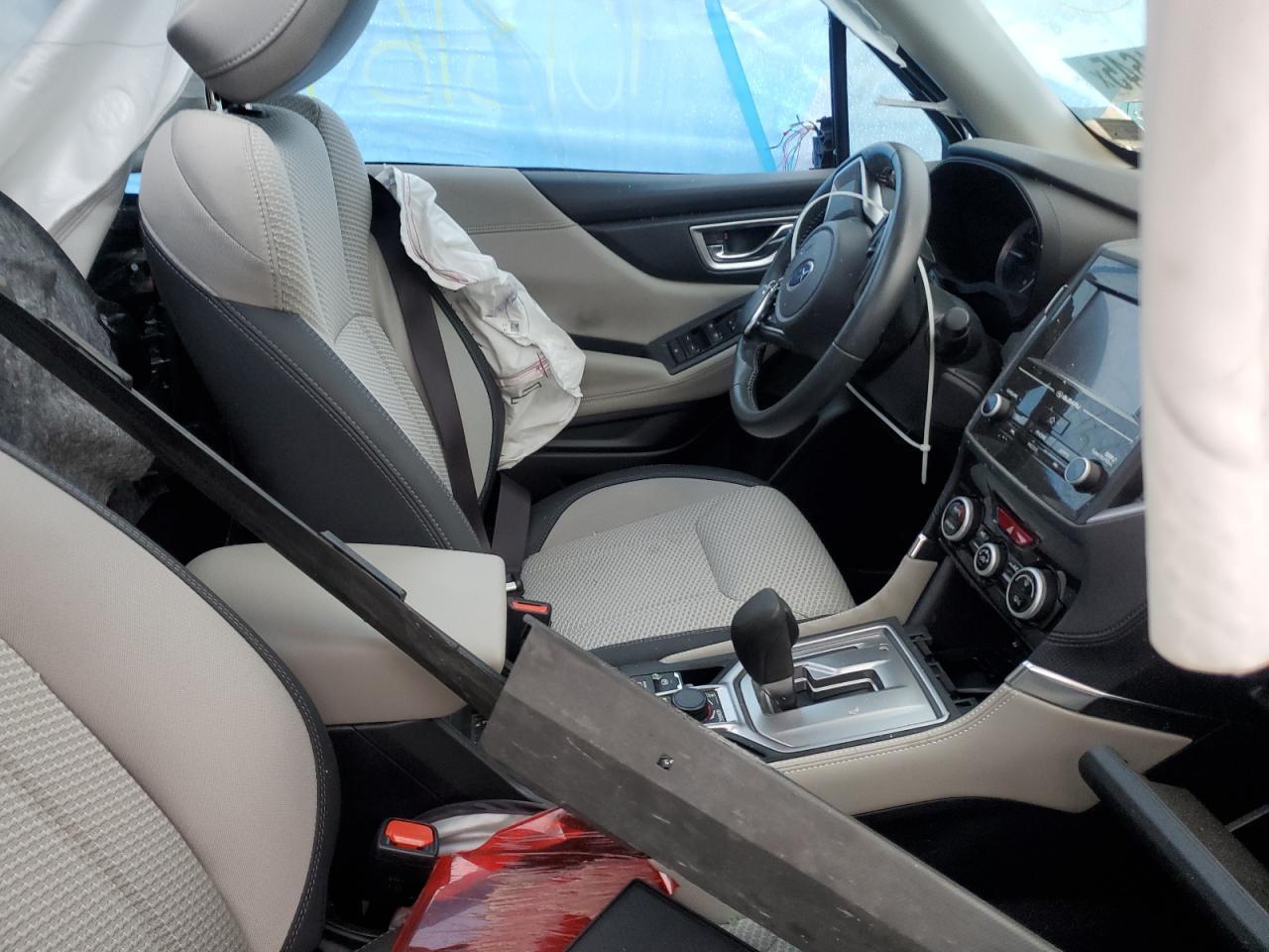 2024 SUBARU FORESTER