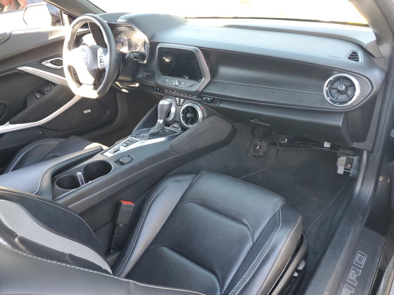 2018 CHEVROLET Camaro