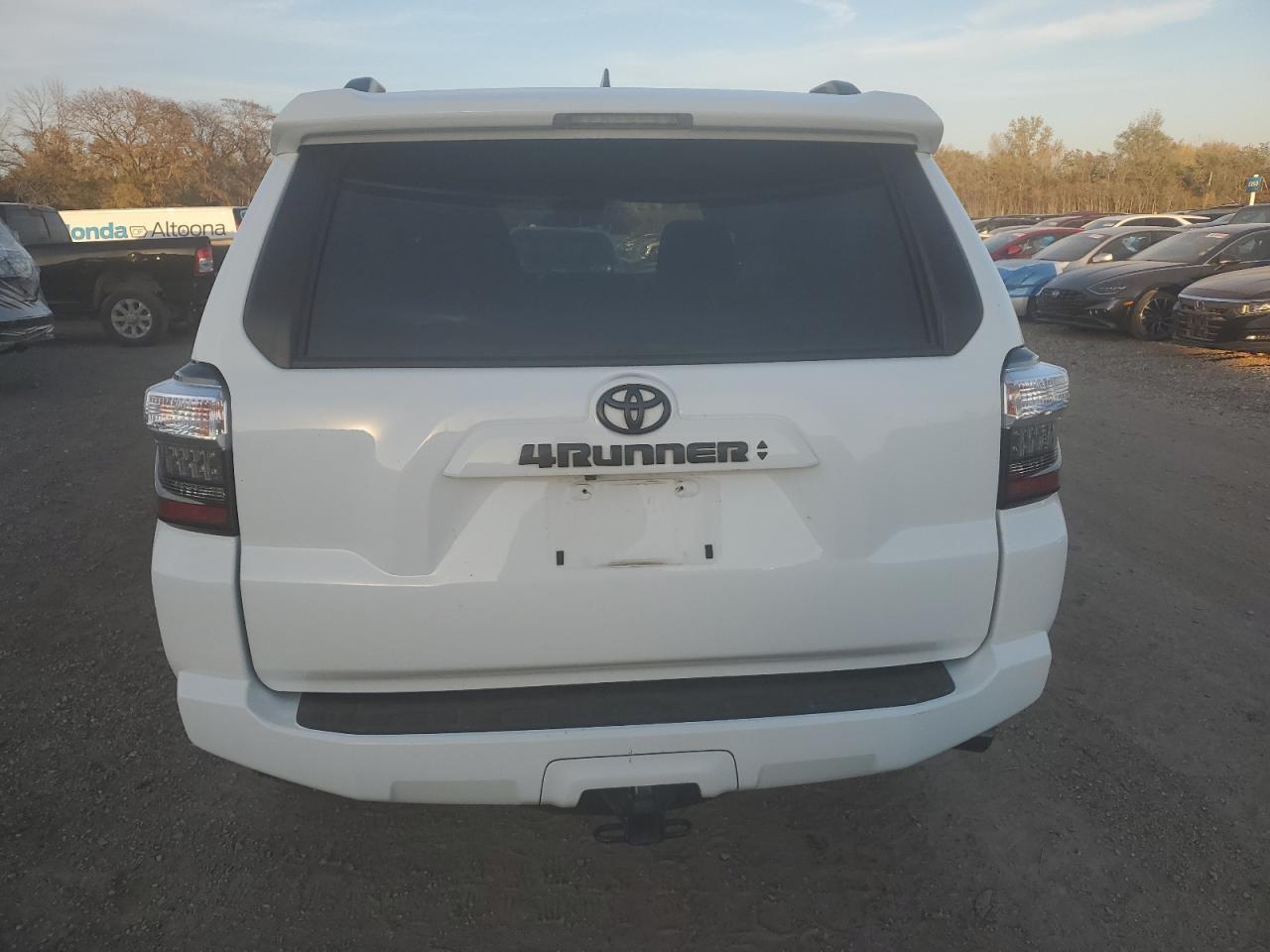 2022 TOYOTA 4Runner
