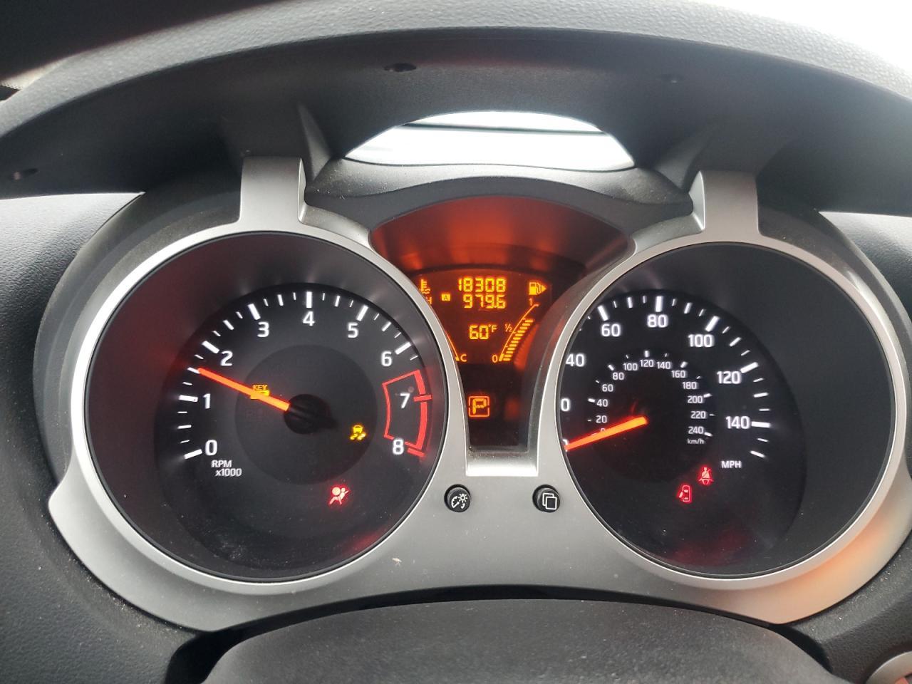 2015 NISSAN Juke