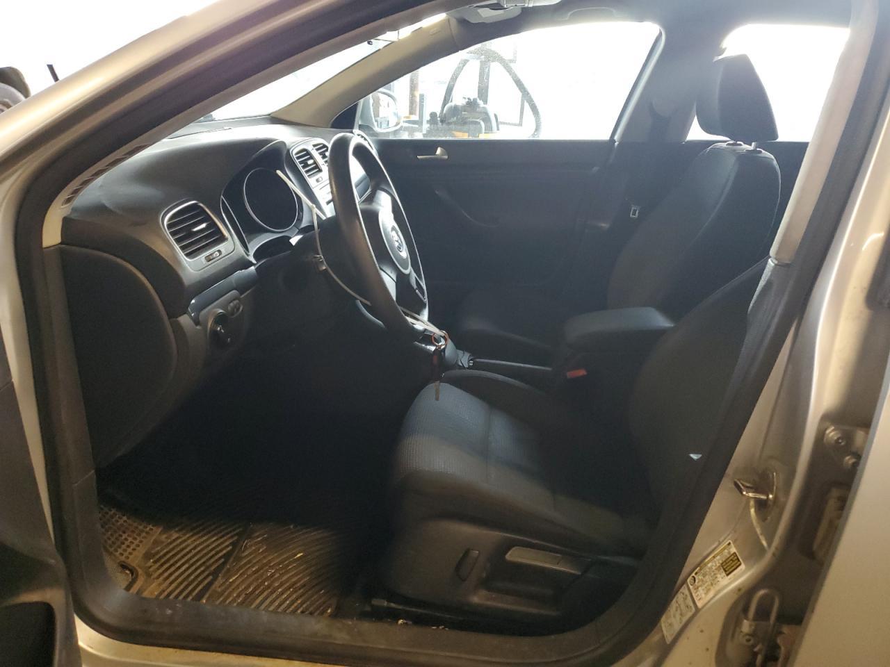 2012 VOLKSWAGEN JETTA