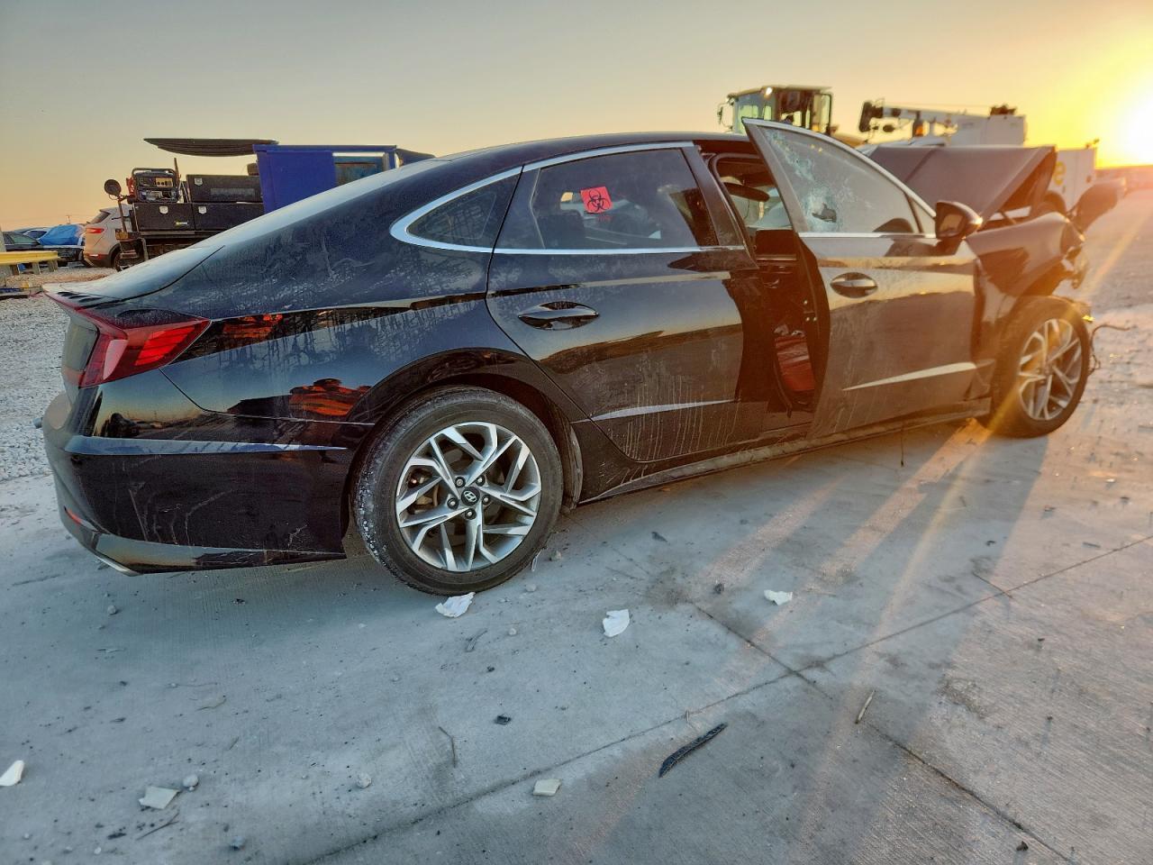 2023 HYUNDAI SONATA