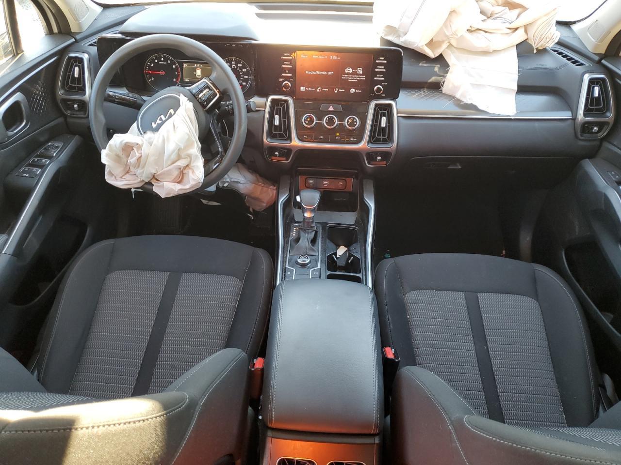 2023 KIA SORENTO