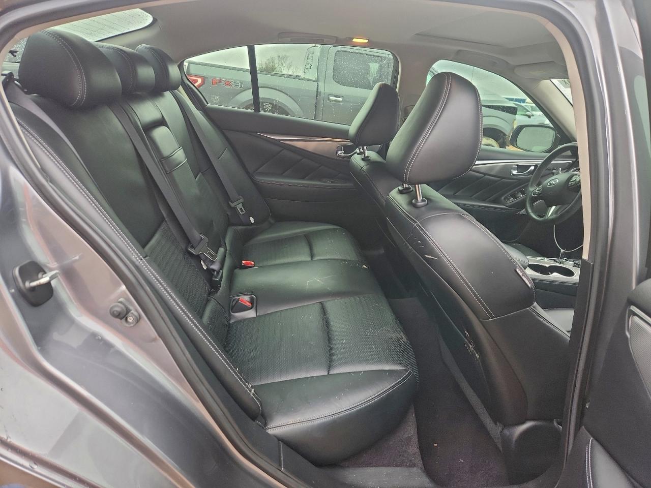 2017 INFINITI Q50