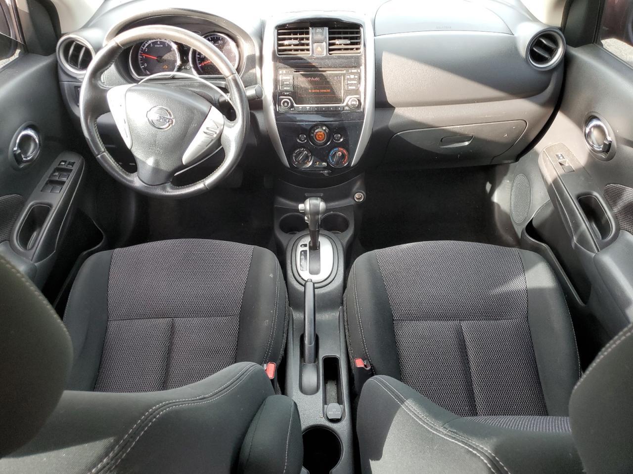 2017 NISSAN VERSA