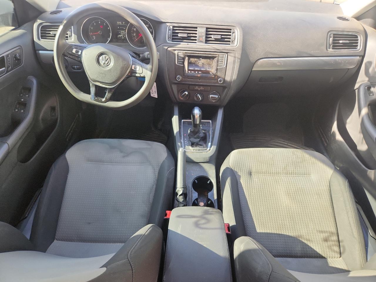 2017 VOLKSWAGEN JETTA