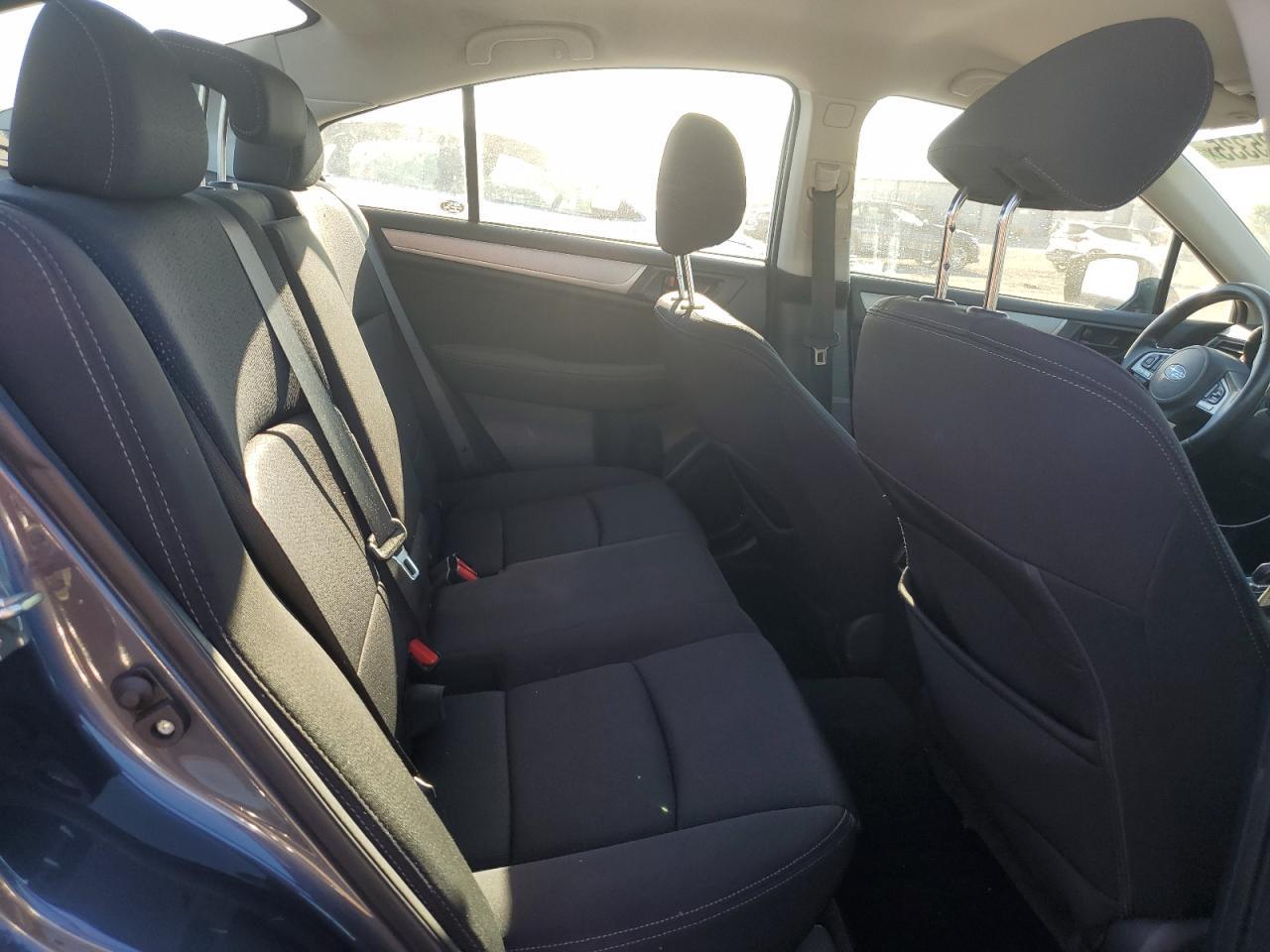 2015 SUBARU Legacy