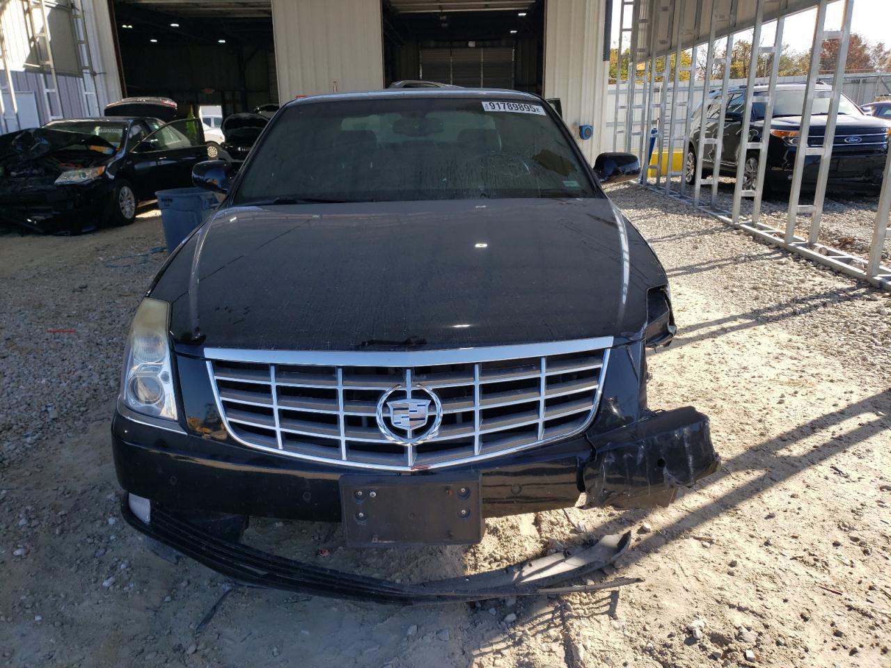 2006 CADILLAC DTS
