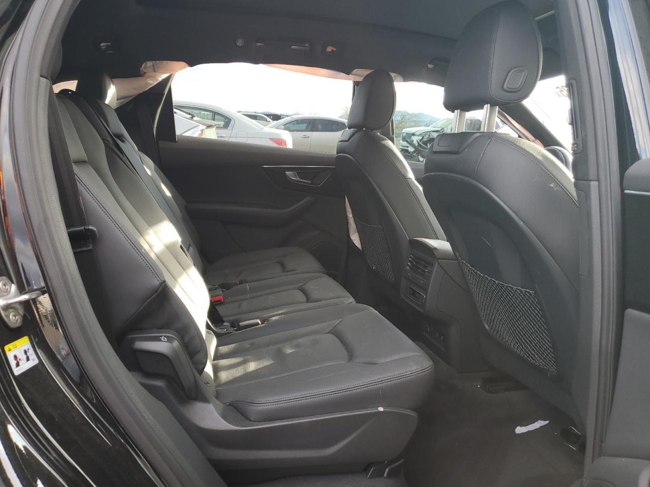2023 AUDI Q7