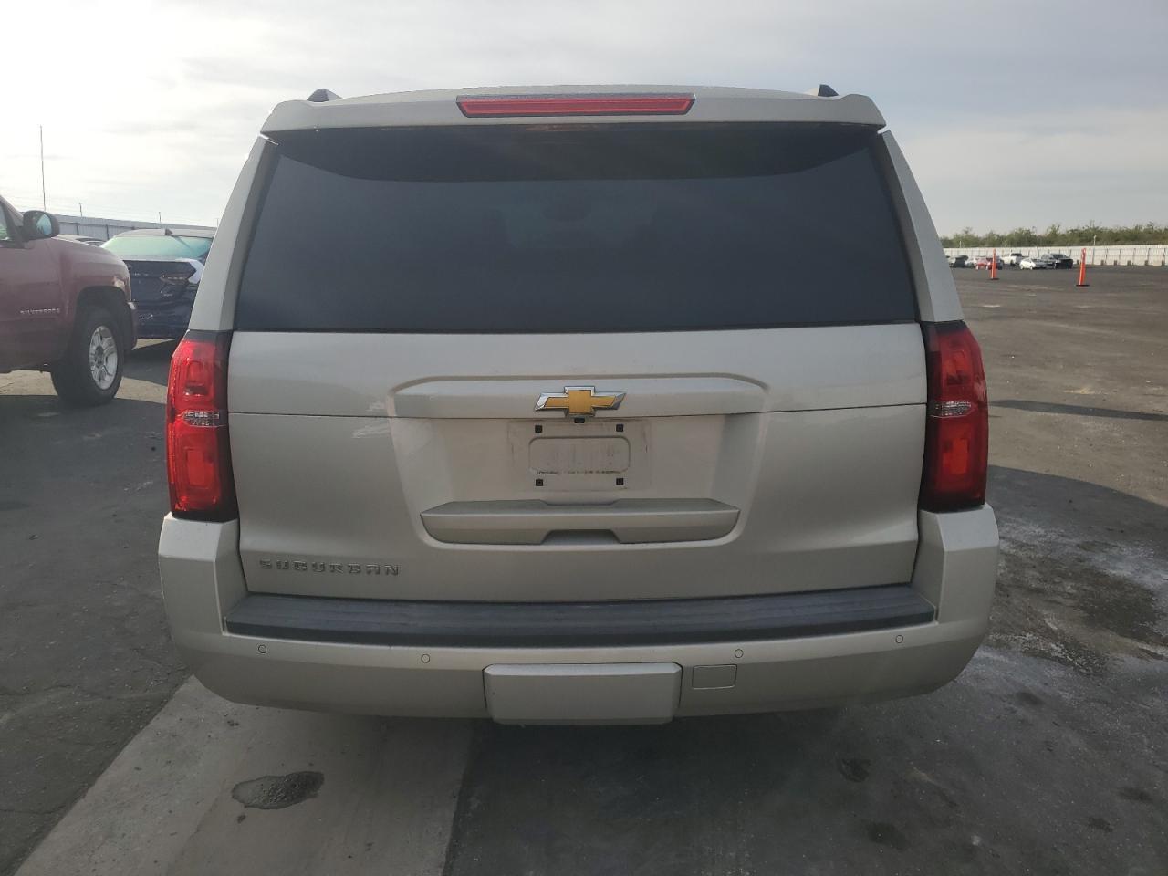 2015 CHEVROLET Suburban