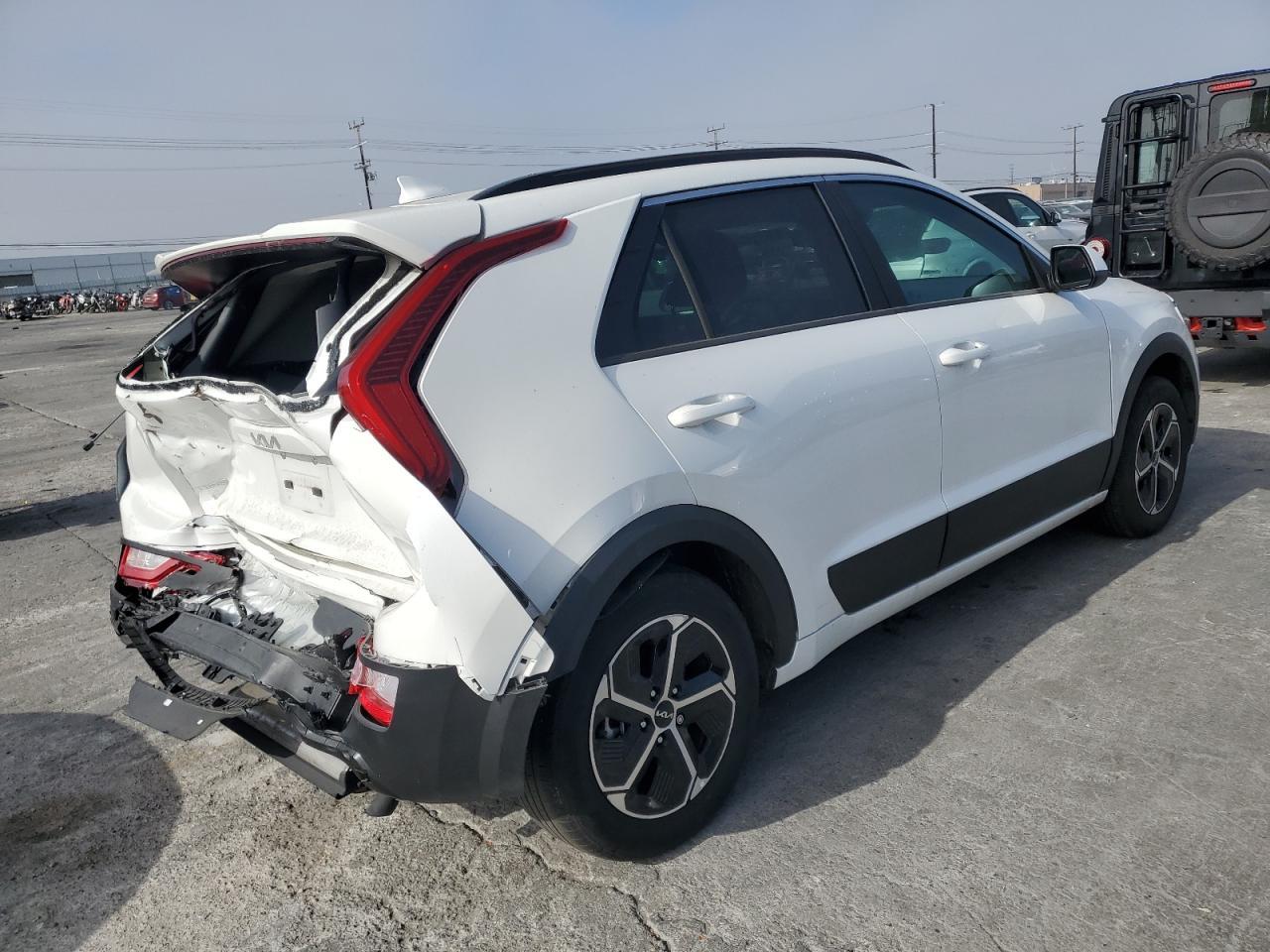 2025 KIA Niro
