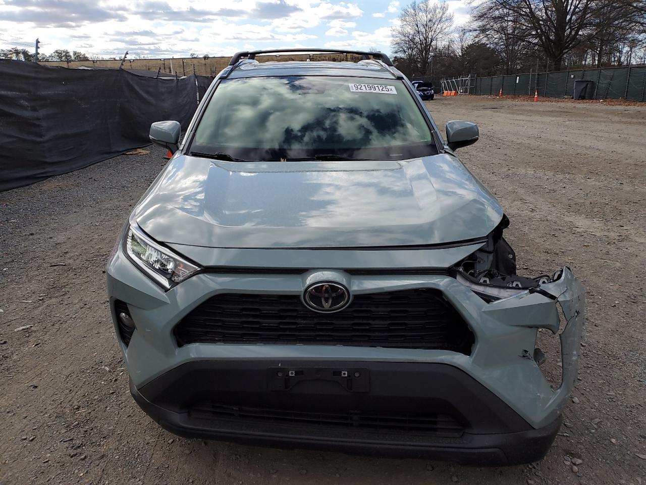2019 TOYOTA RAV4