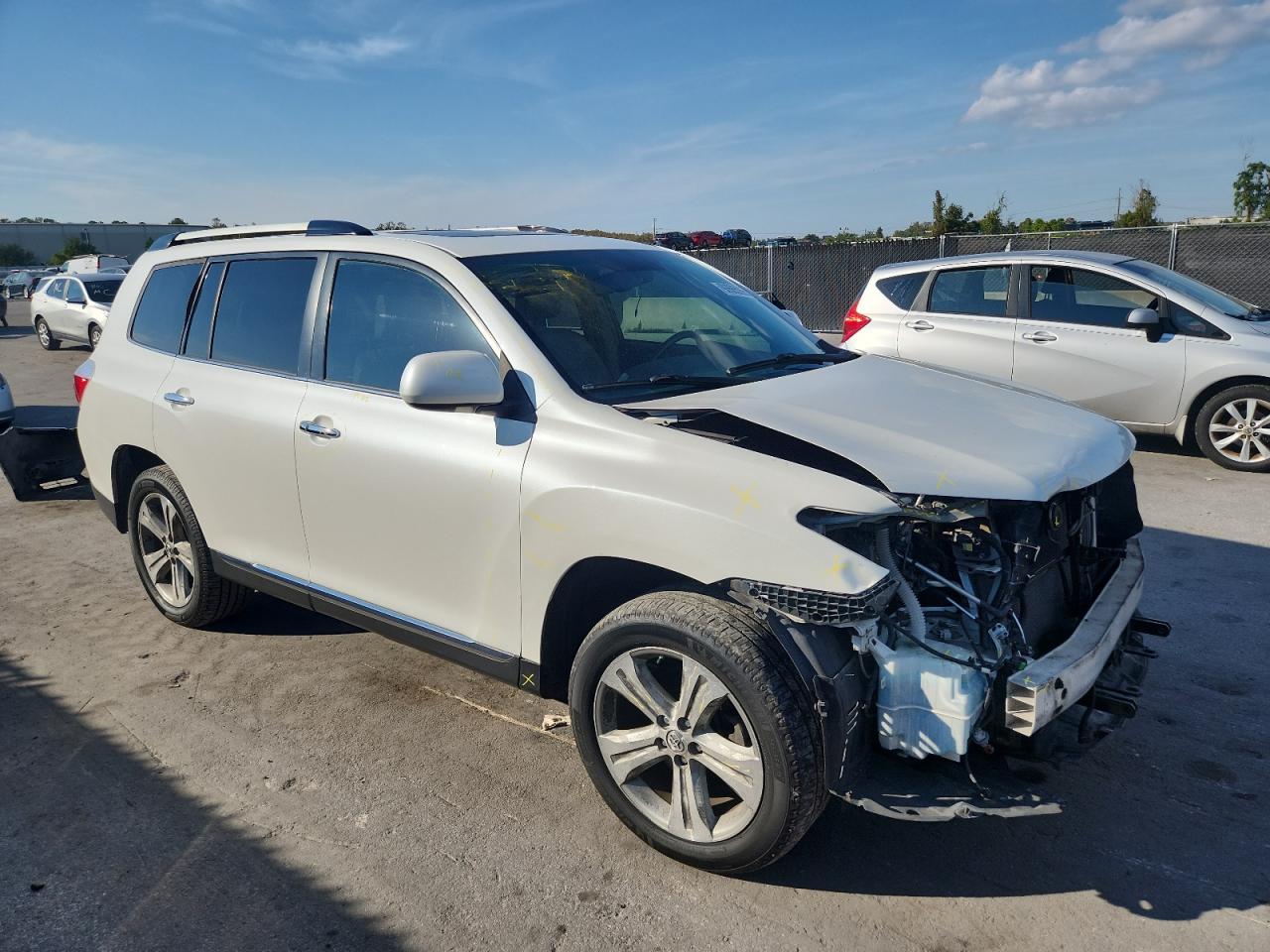 2012 TOYOTA HIGHLANDER