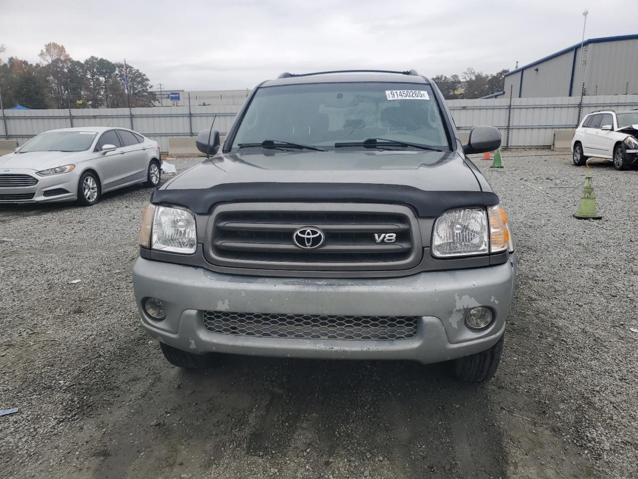 2003 TOYOTA Sequoia