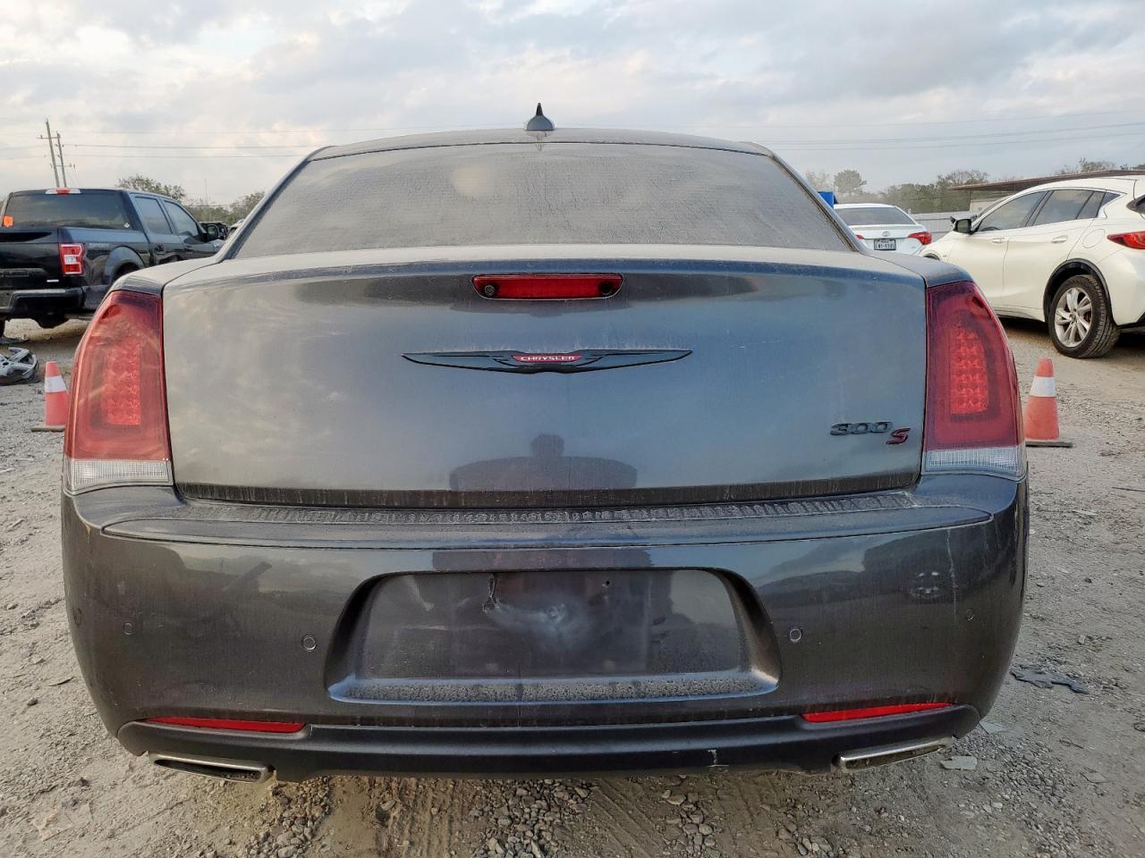 2021 CHRYSLER 300