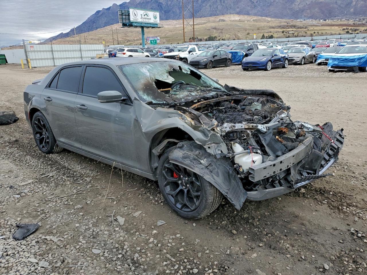 2017 CHRYSLER 300