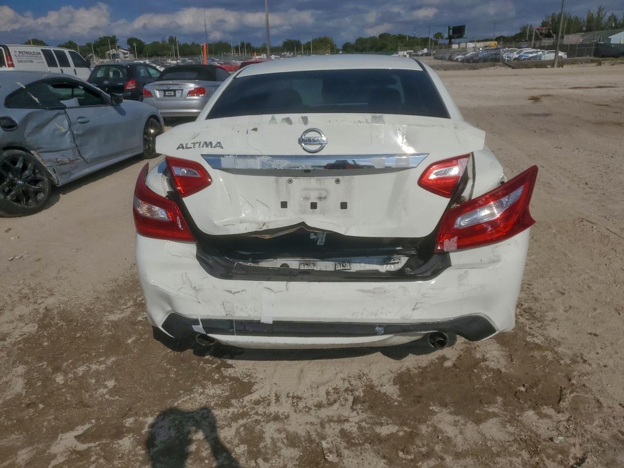 2016 NISSAN ALTIMA