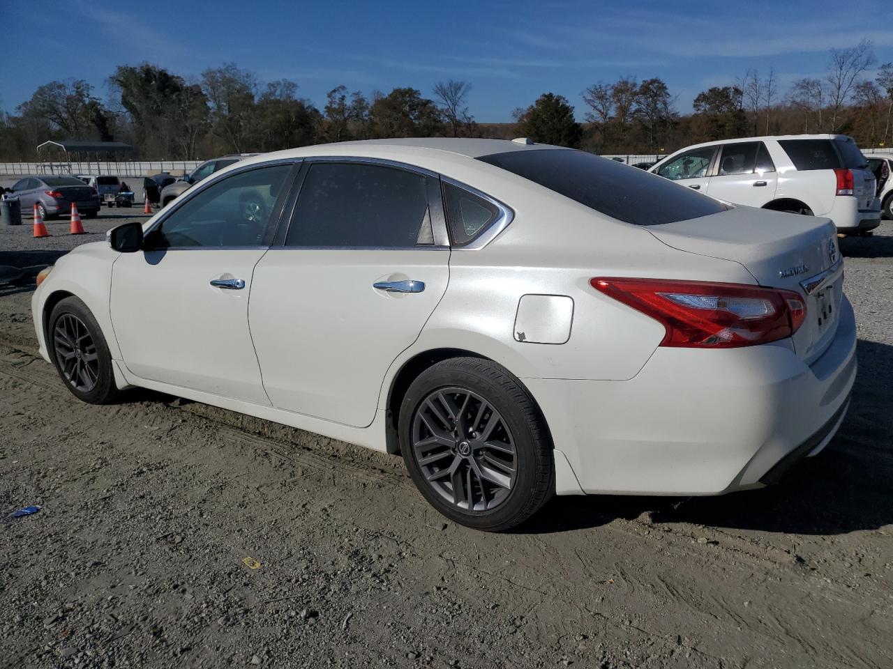 2016 NISSAN ALTIMA