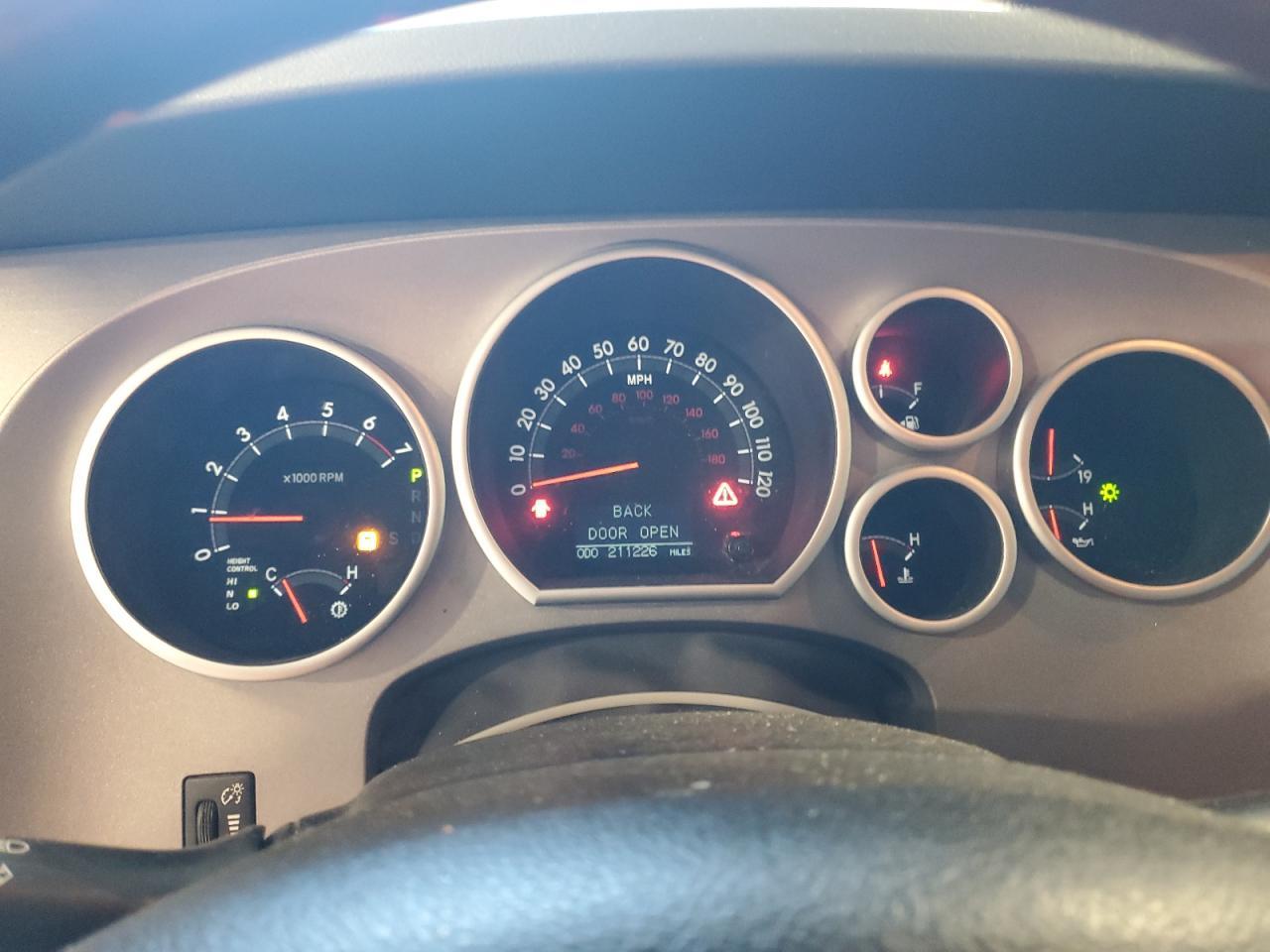 2012 TOYOTA Sequoia