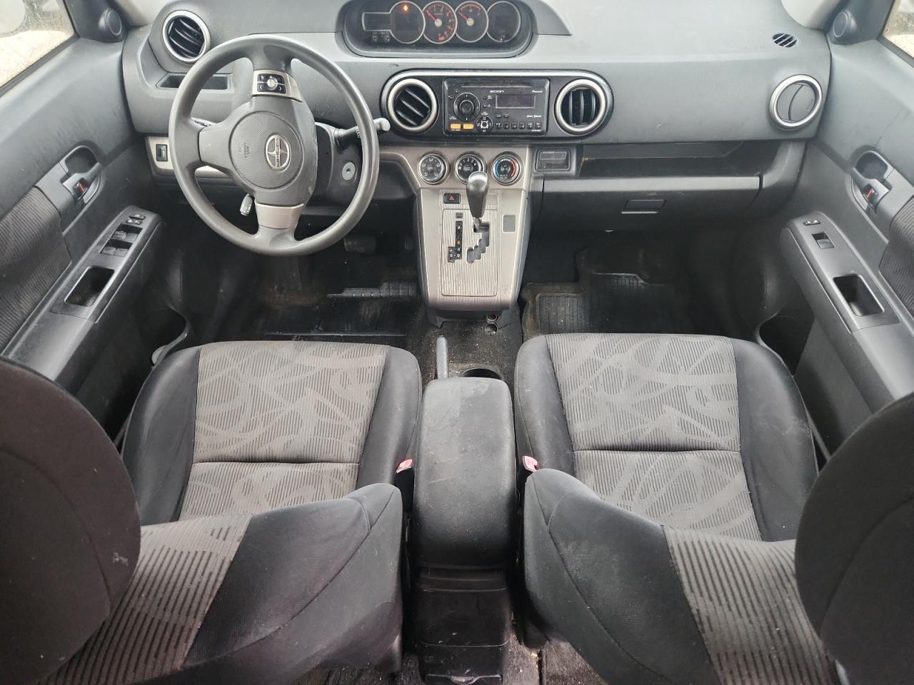 2013 TOYOTA SCION