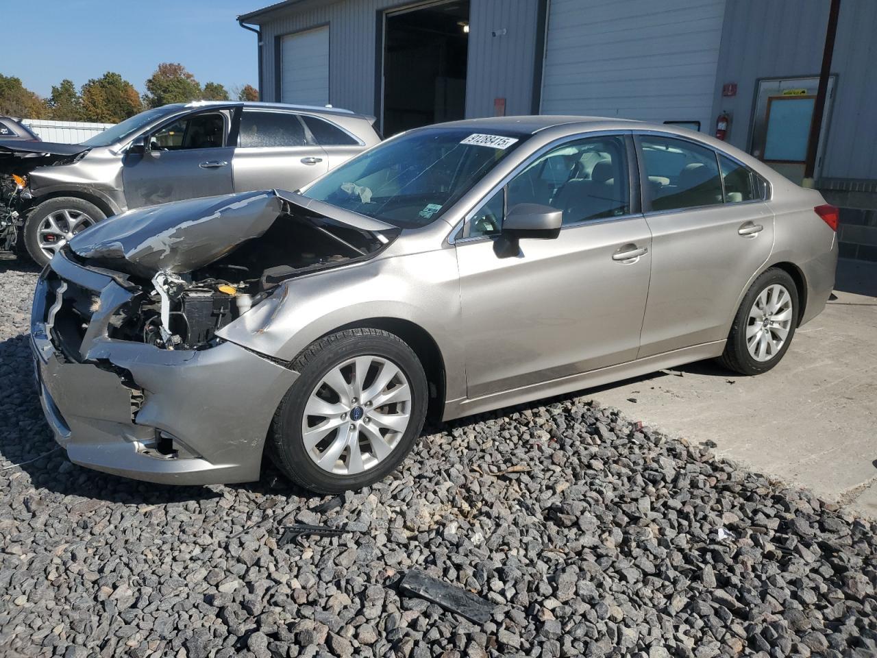 2015 SUBARU Legacy