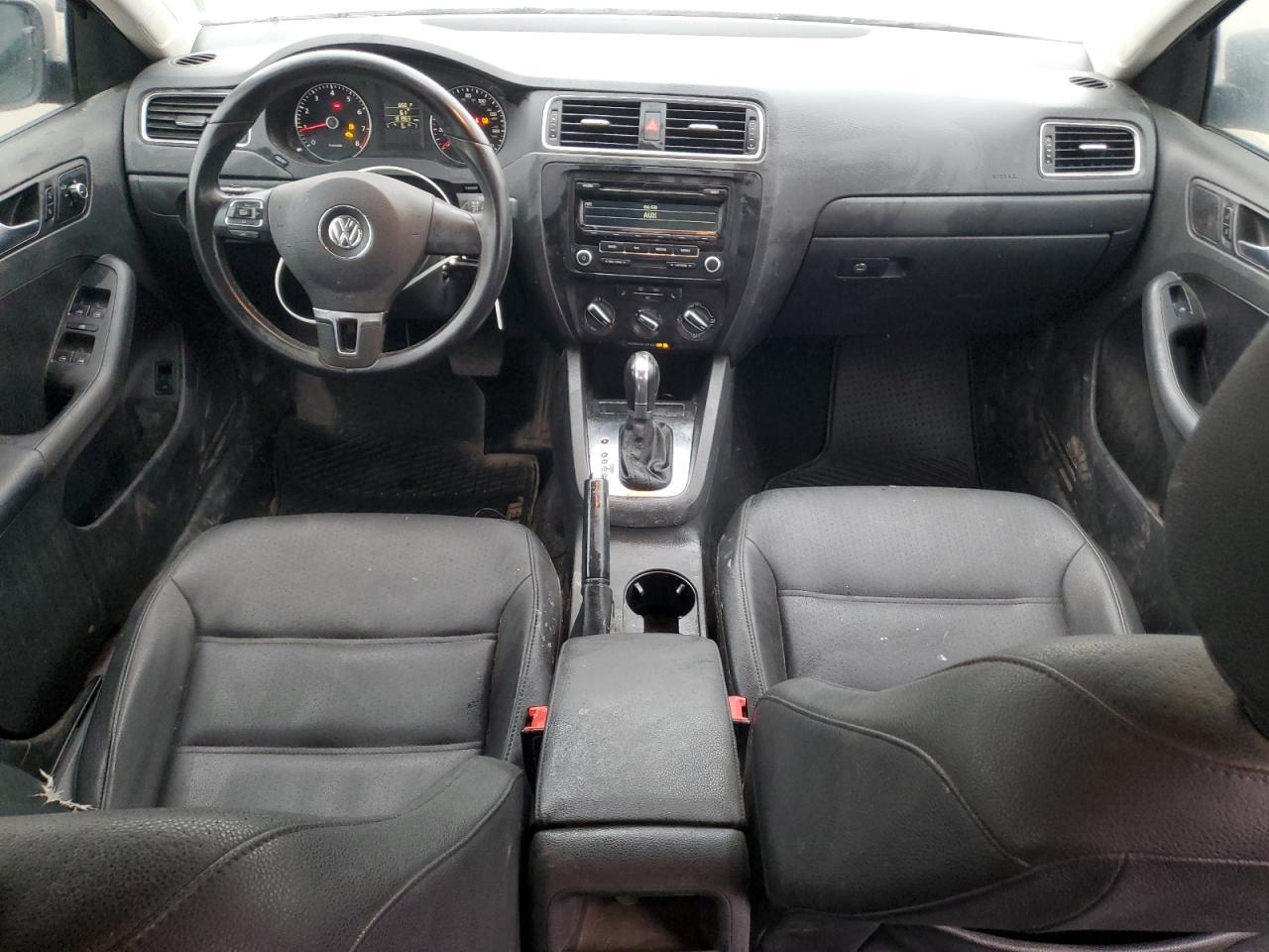 2012 VOLKSWAGEN JETTA
