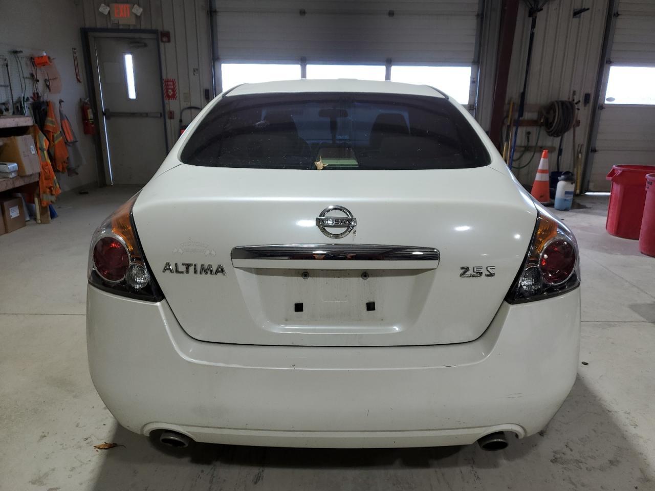 2009 NISSAN ALTIMA