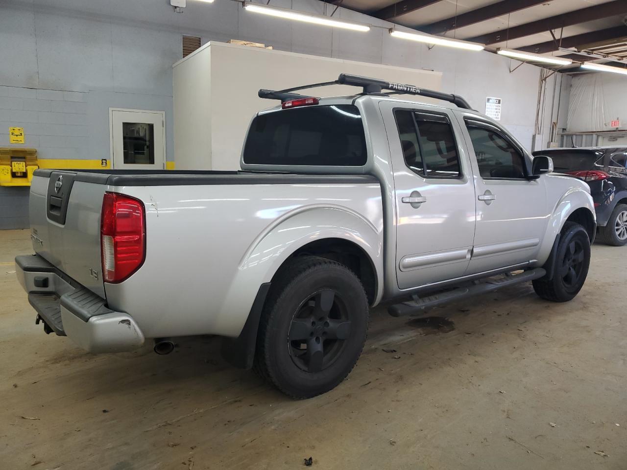 2005 NISSAN Frontier