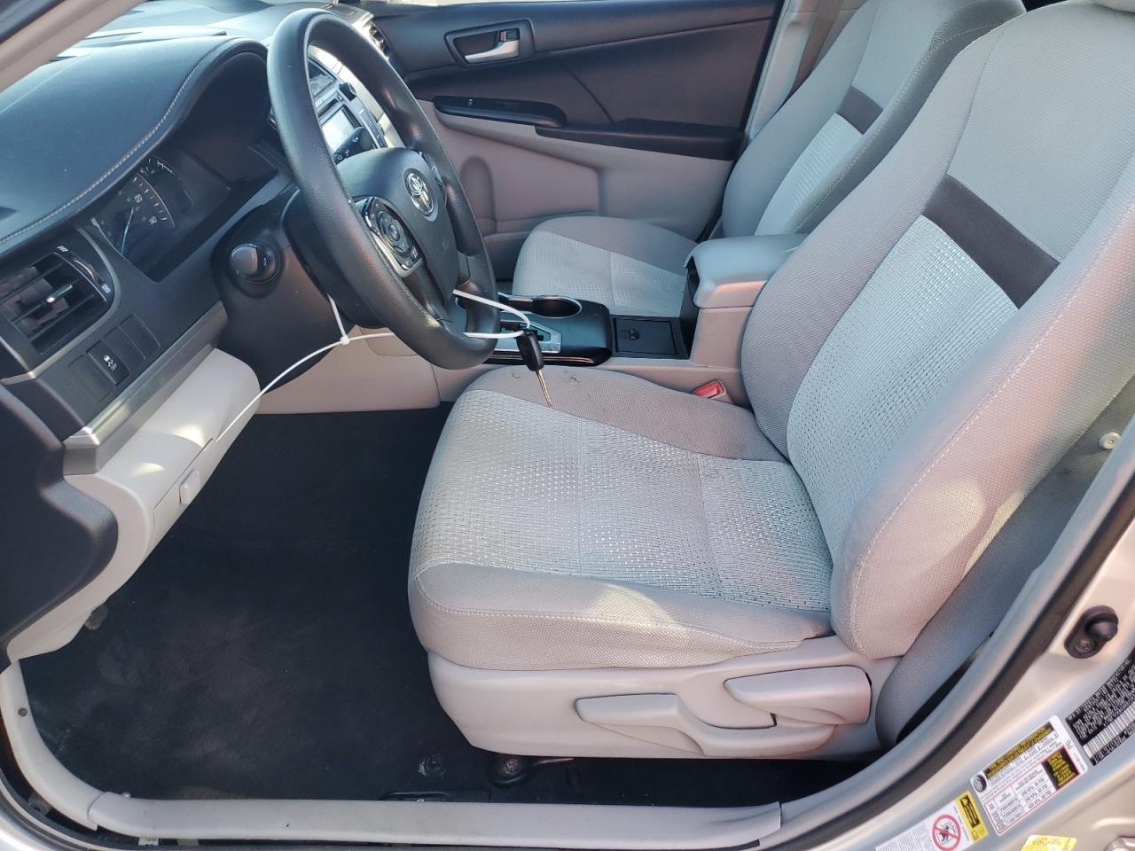 2012 TOYOTA CAMRY