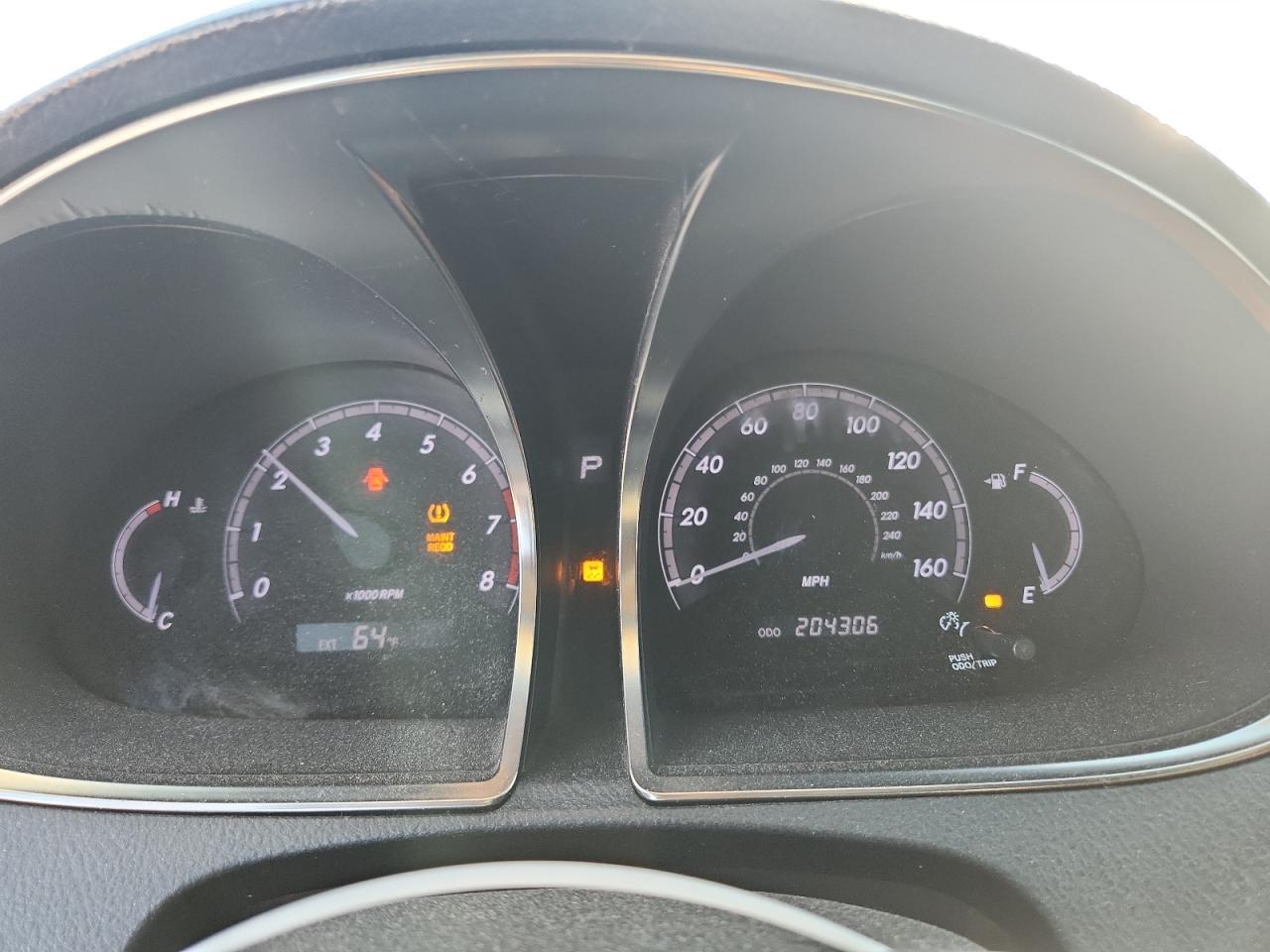 2012 TOYOTA Avalon