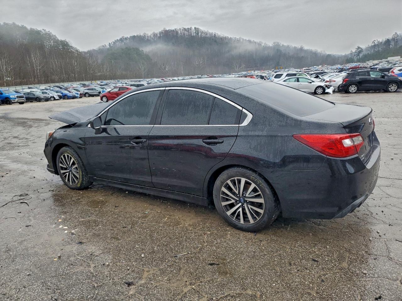 2018 SUBARU Legacy