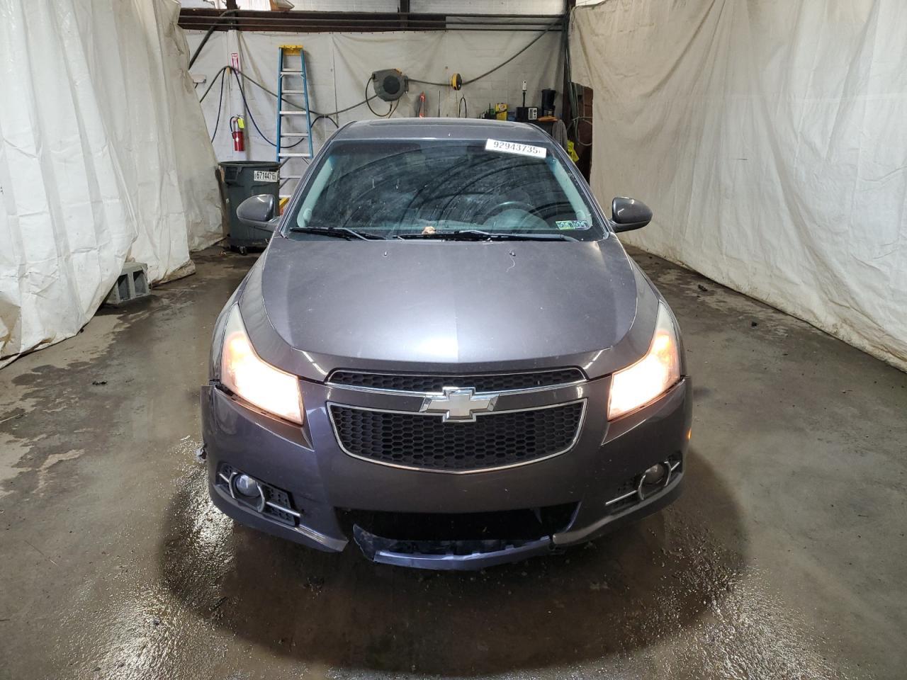 2011 CHEVROLET CRUZE