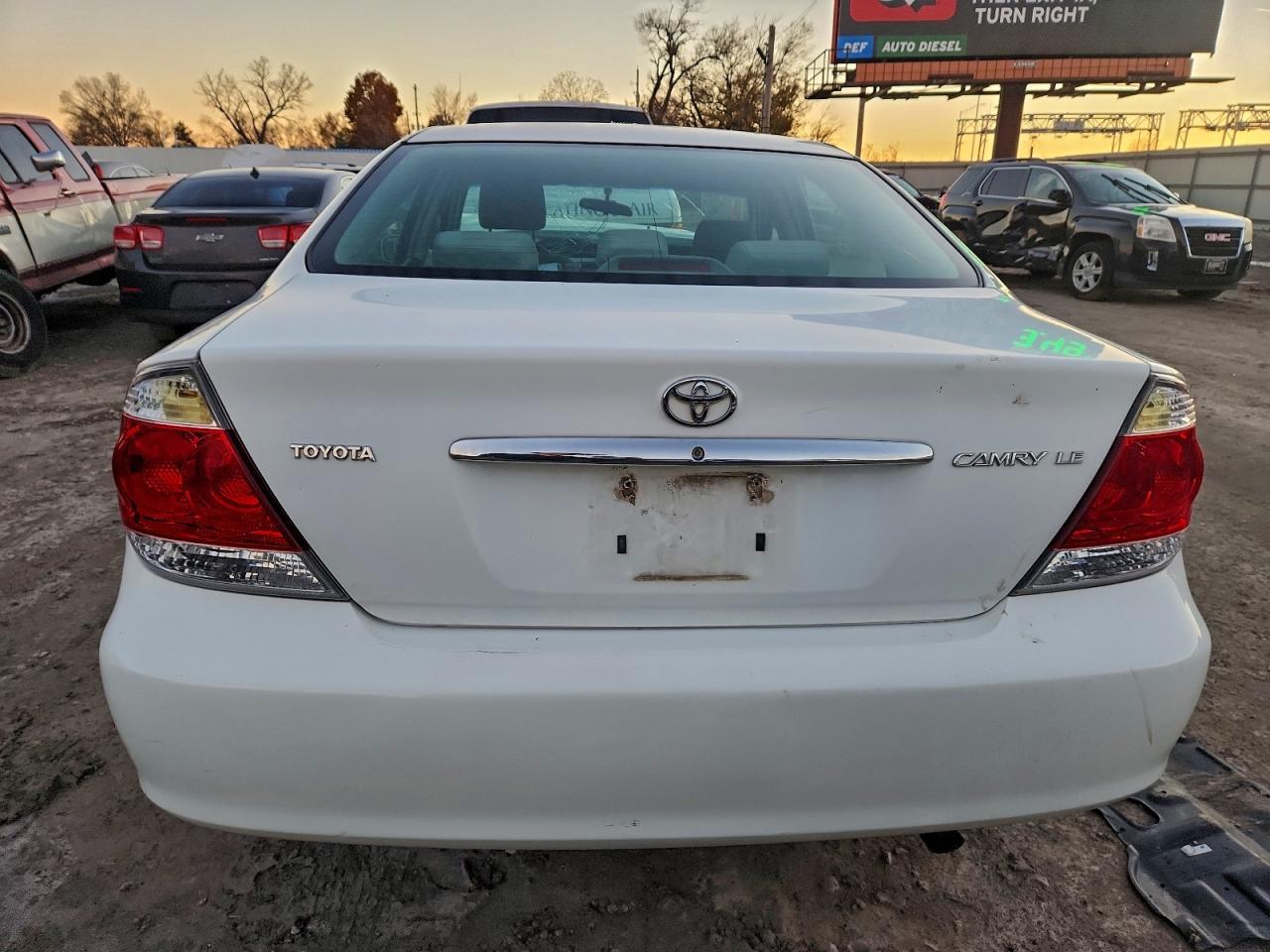 2005 TOYOTA CAMRY
