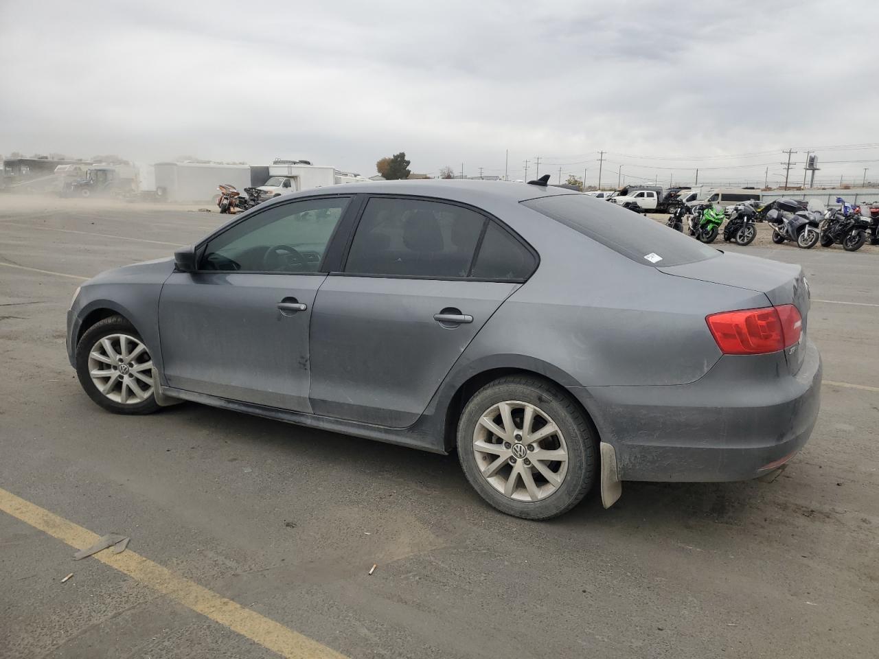 2012 VOLKSWAGEN JETTA